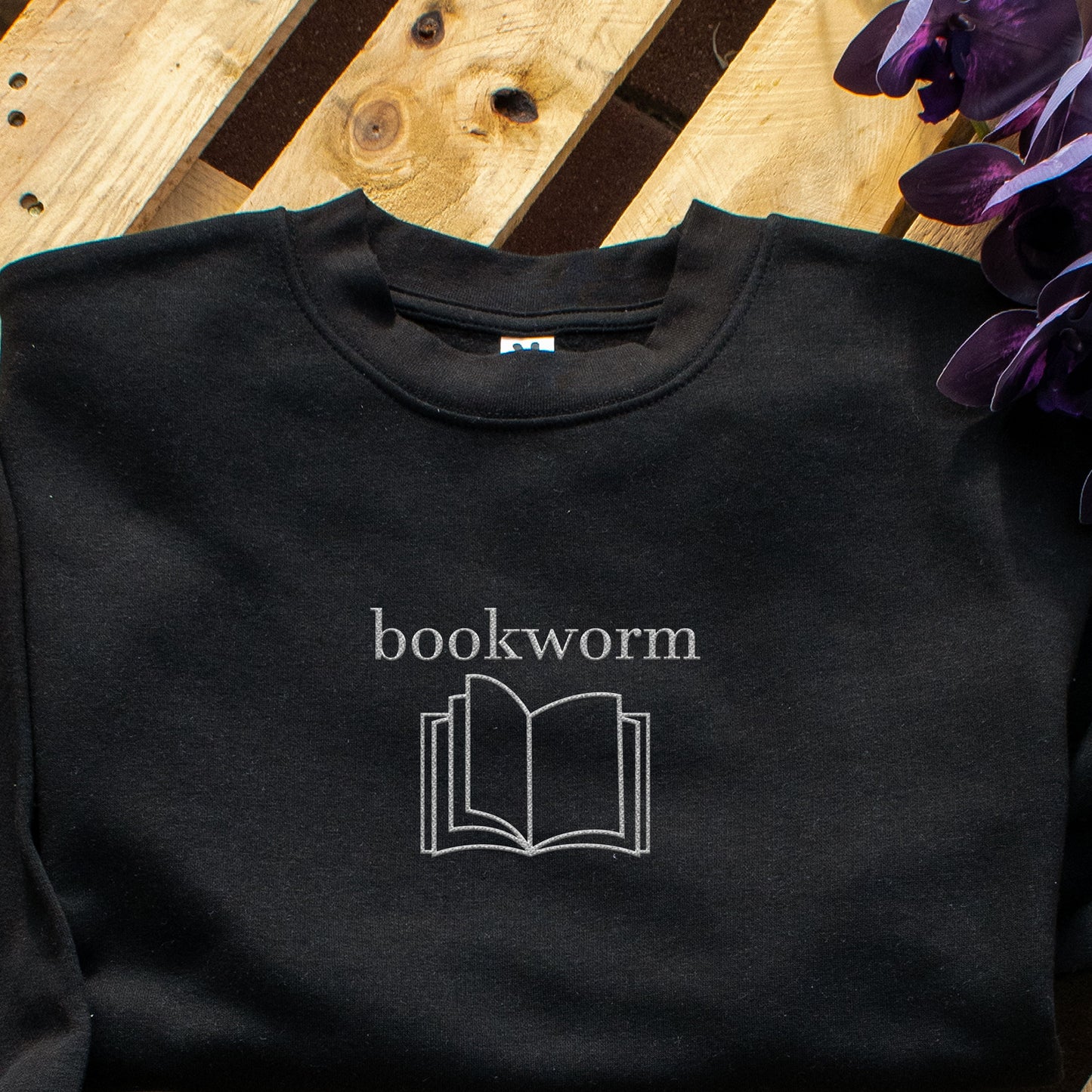 Bookworm Embroidery Sweatshirt