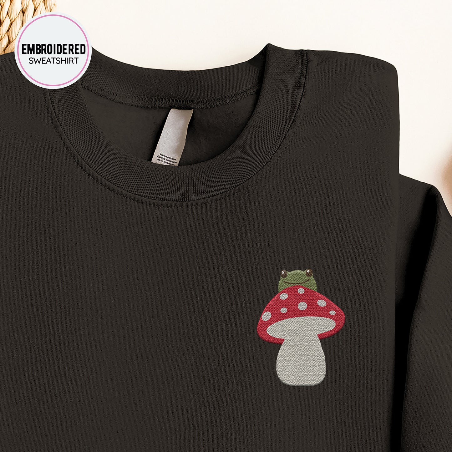 Froggy Embroidery Sweatshirt