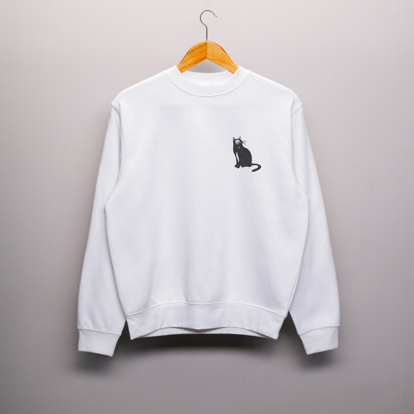 Black Cat Embroidery Sweatshirt